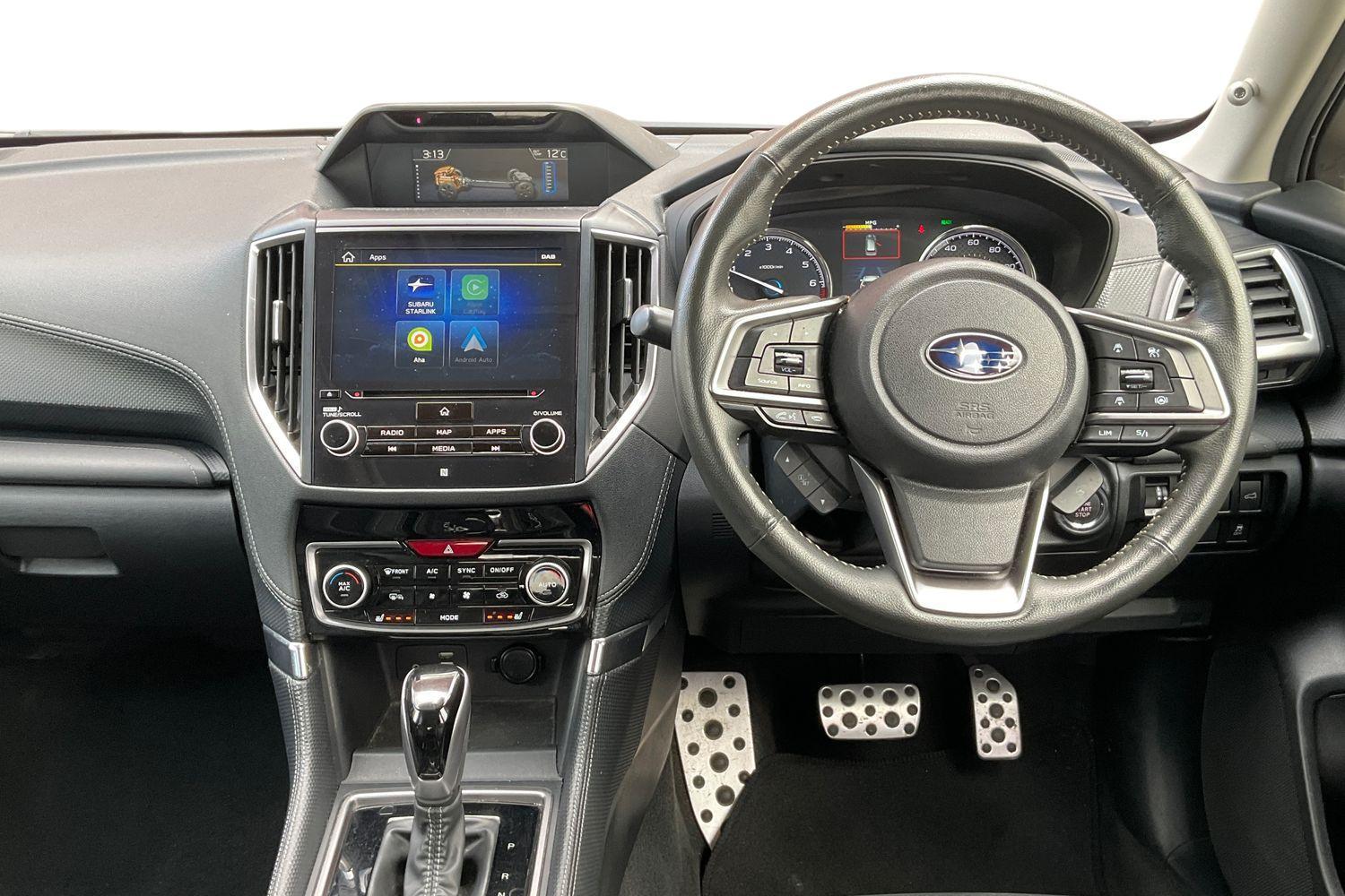 Subaru FORESTER Photo 10