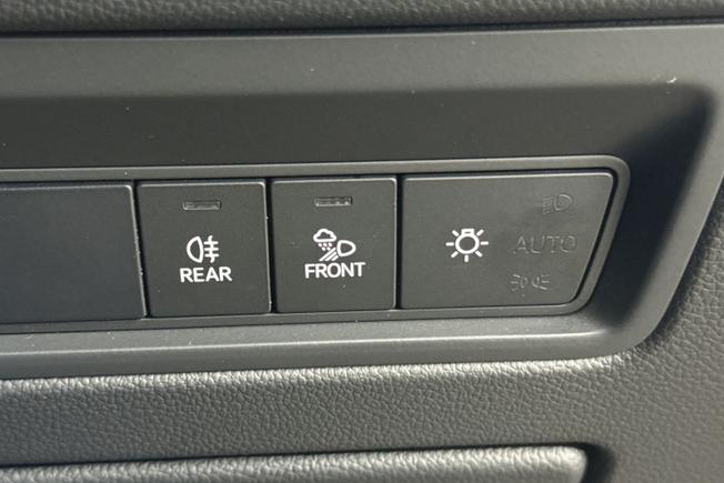 VOLKSWAGEN Touareg Photo 27
