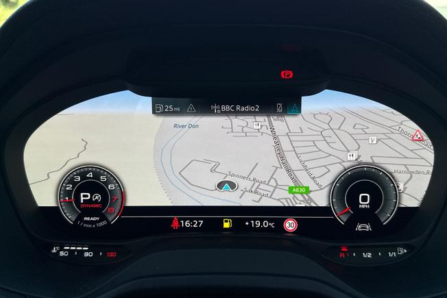 AUDI Q2 Photo 38