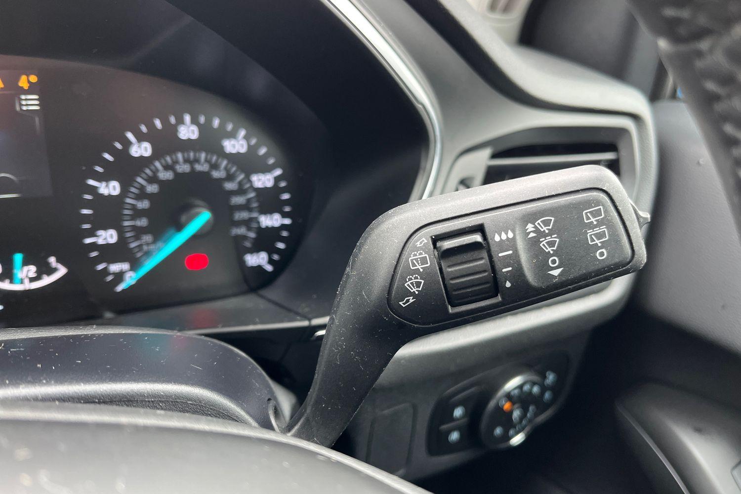 Ford FOCUS Photo 14