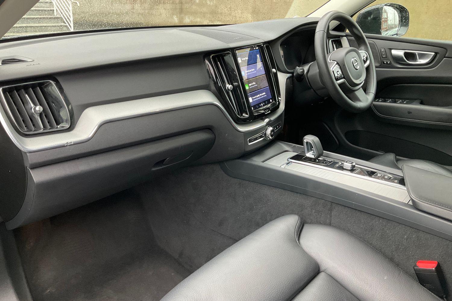 Volvo XC60 Photo 17