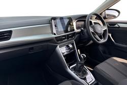VOLKSWAGEN T-Roc Photo 2
