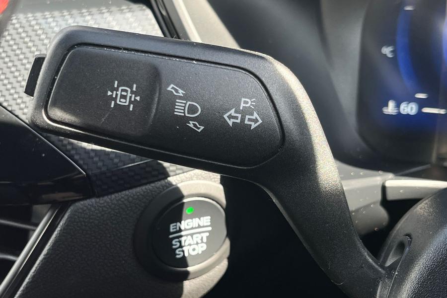 Ford Kuga Photo autoimg-b9a7f13872ee3d1efc084df29a80f86cb174b13c.jpg