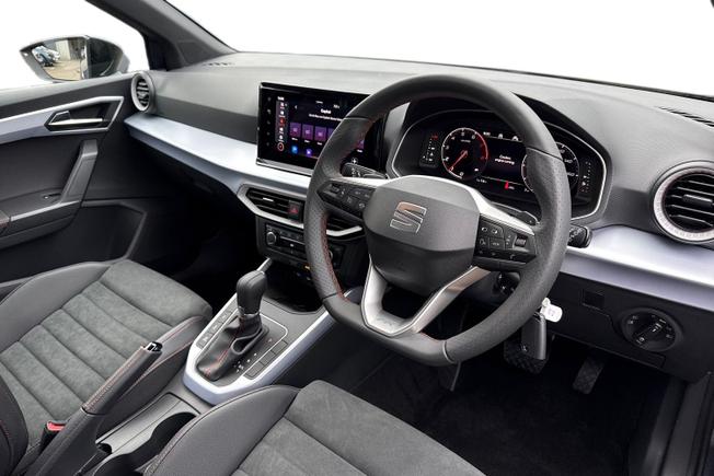 SEAT Arona Photo 6
