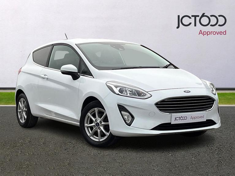 Used 2018 FORD Fiesta 1.0T EcoBoost Zetec Hatchback 3dr Petrol Manual Euro 6 (s/s) (100 ps) White at JCT600