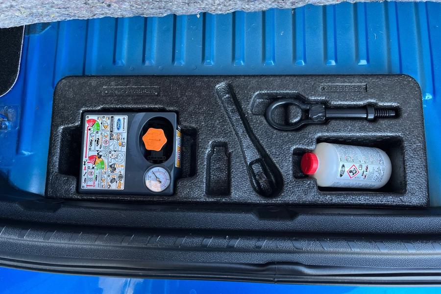 Ford ECOSPORT Photo autoimg-b9ae28afbc4e5f509cb73a2a79e3e055b3c531c5.jpg