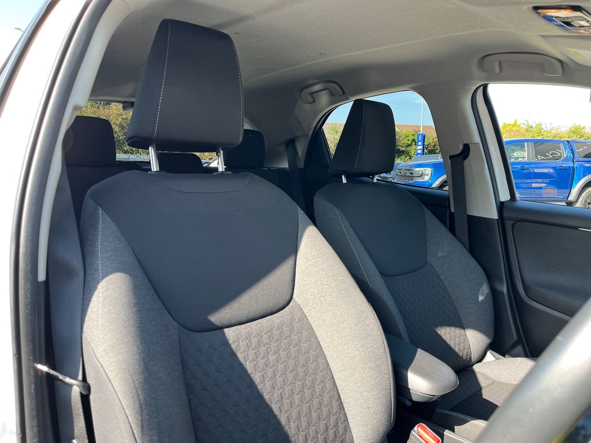 Toyota Yaris Photo 23