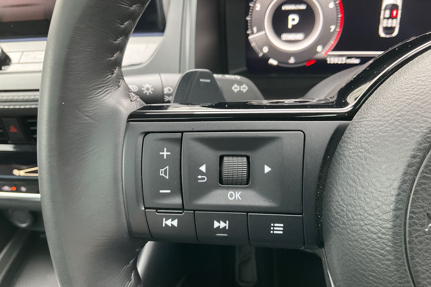 Nissan QASHQAI Photo 30