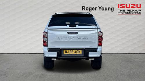 Isuzu D-MAX Photo autoimg-b9b57d2b19efb6df5d67d289149516248b7ee806.jpg