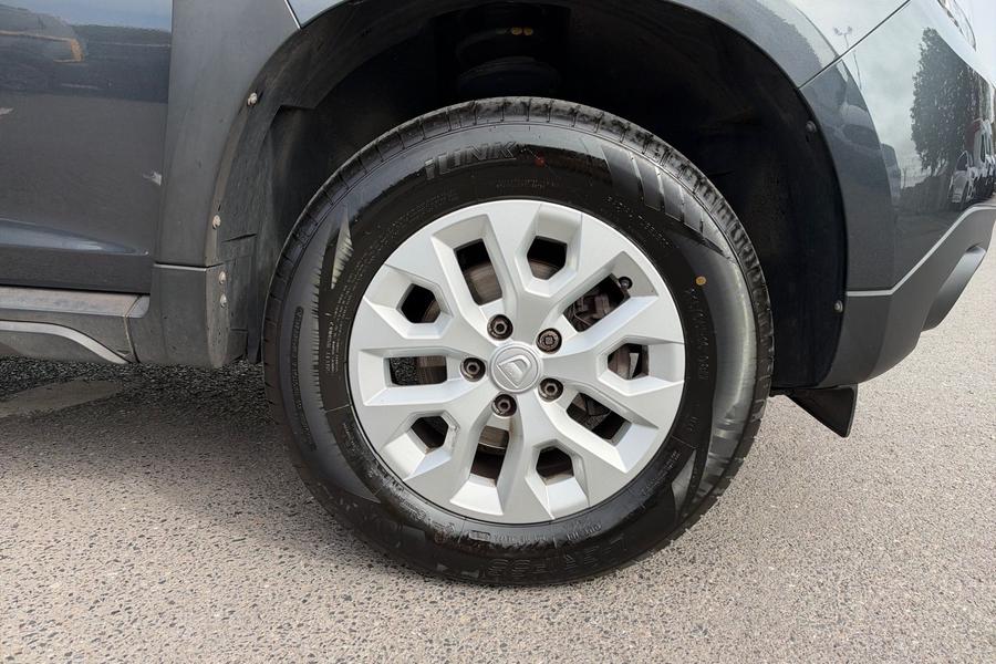 Dacia DUSTER Photo autoimg-b9ba78d00585aef9d788b915c0d992f80e3f7fc5.jpg