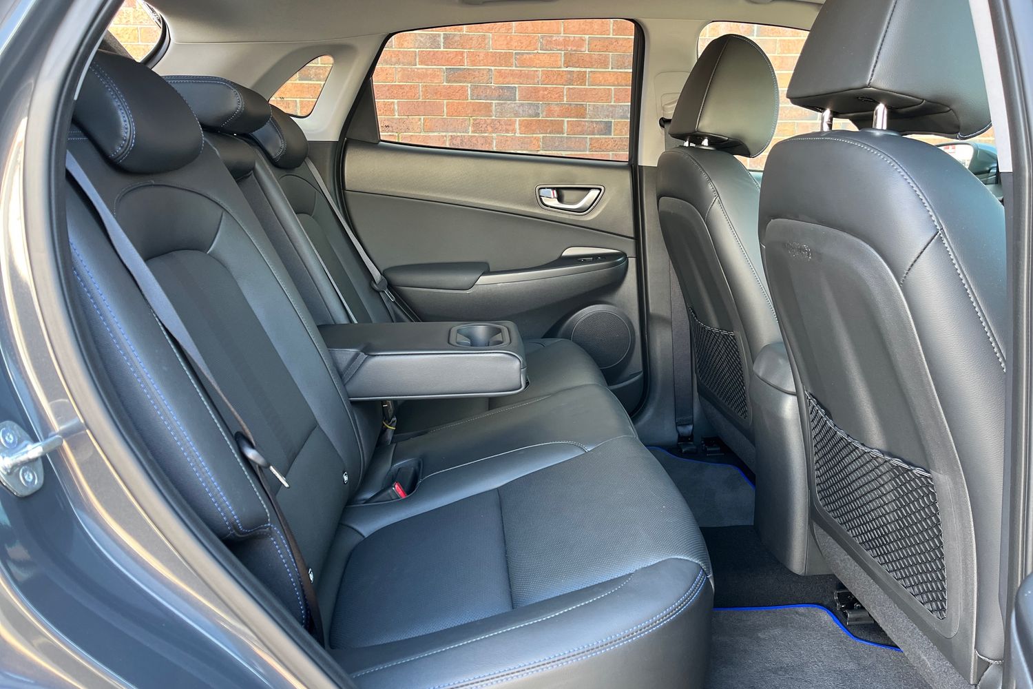 Hyundai KONA Photo 25