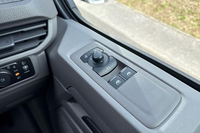 Volkswagen Transporter Photo 45