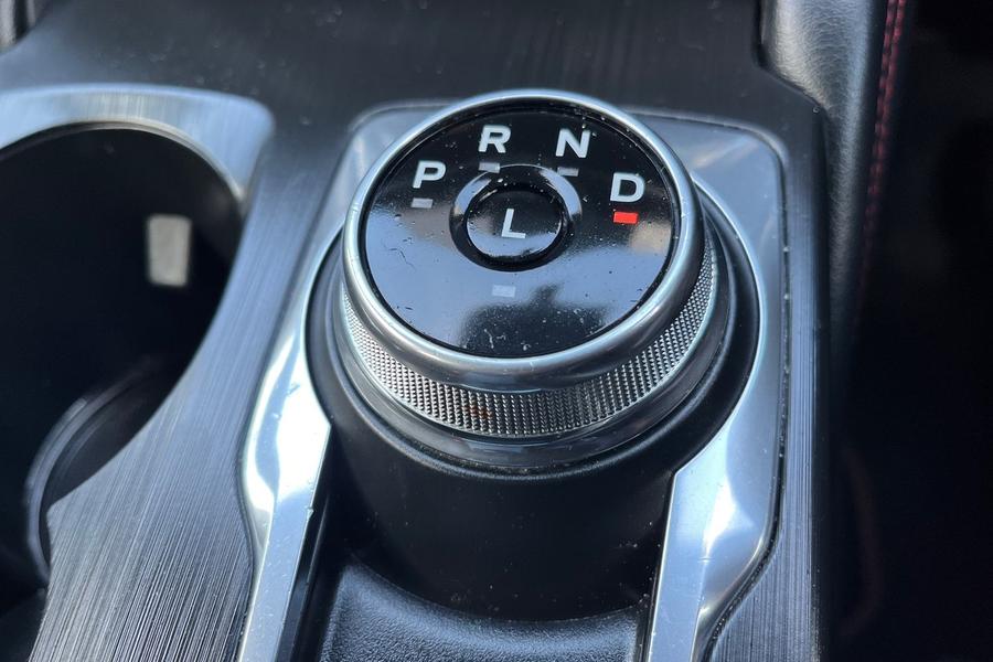 Ford Kuga Photo autoimg-b9be71143d51998e73ddeccb795aa189e092930a.jpg