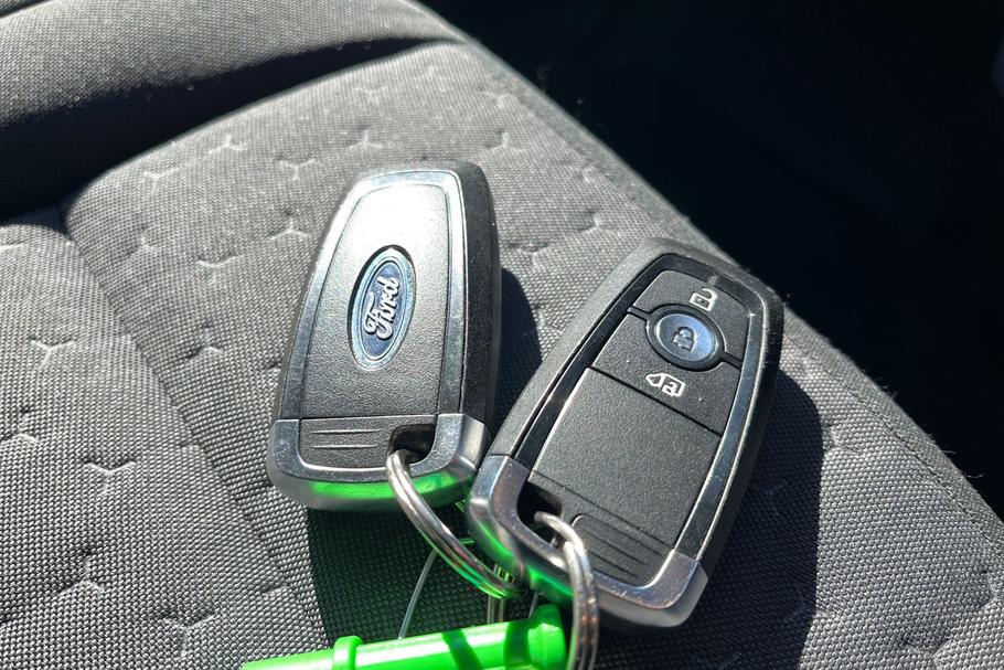 Used FORD E-TRANSIT CUSTOM LD74XDS 29