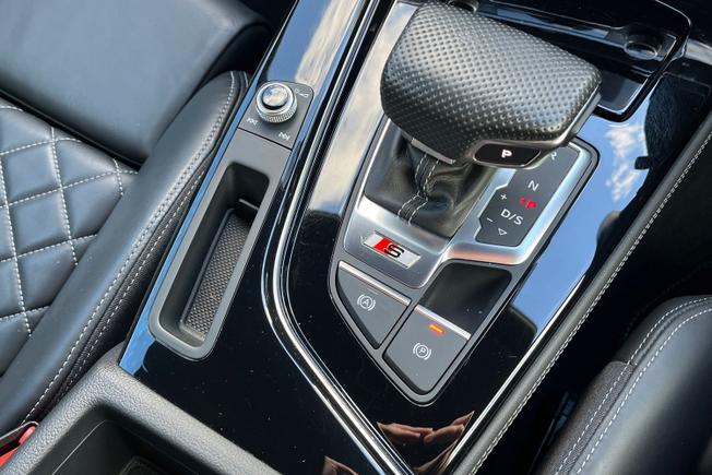 AUDI S5 Photo 26