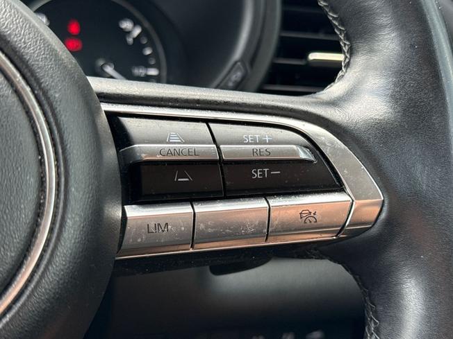 MAZDA Cx-30 Photo 17