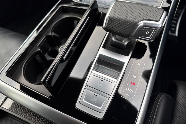 Audi SQ8 Photo 51