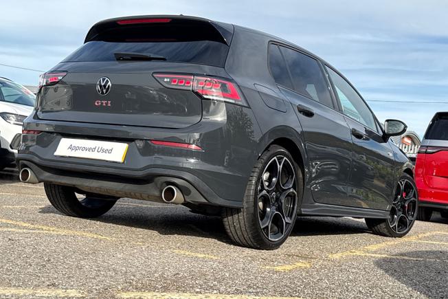 VOLKSWAGEN Golf Photo 50