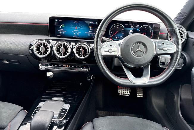 MERCEDES-BENZ A Class Photo 11