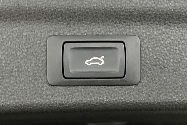 AUDI Q3 Photo 32