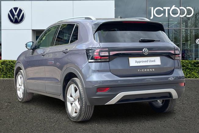 VOLKSWAGEN T-Cross Photo 3