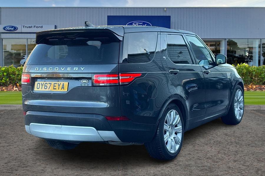 Land Rover DISCOVERY Photo autoimg-b9d9aed37b9257aa3d5cd87d6e4bce00a946d30d.jpg