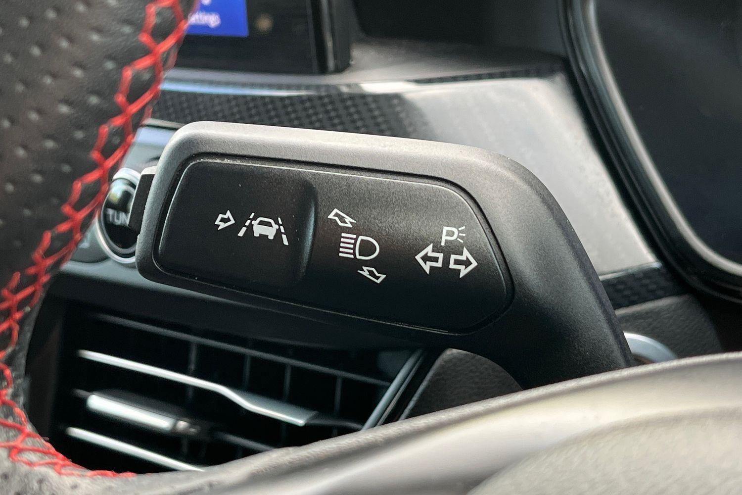 Ford Focus Photo 13