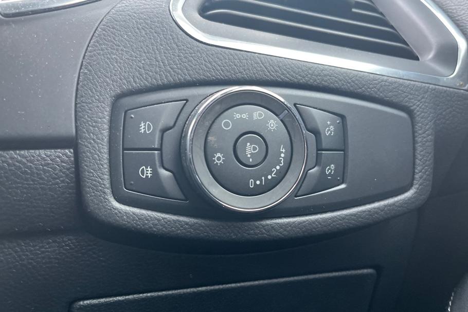 Used Ford GALAXY WG72CTZ 31