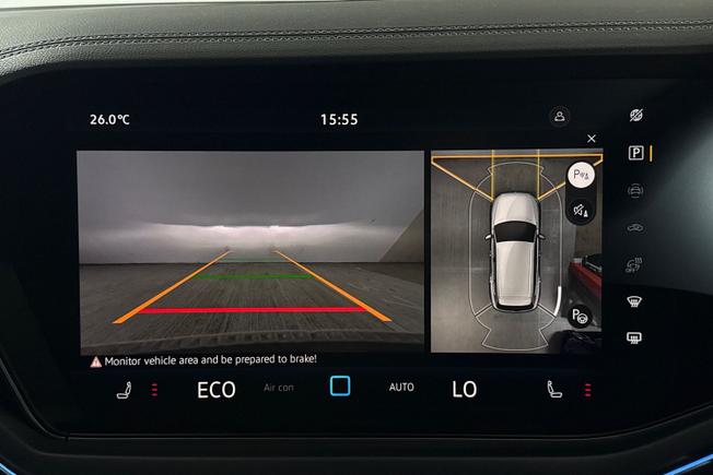 VOLKSWAGEN Touareg Photo 21