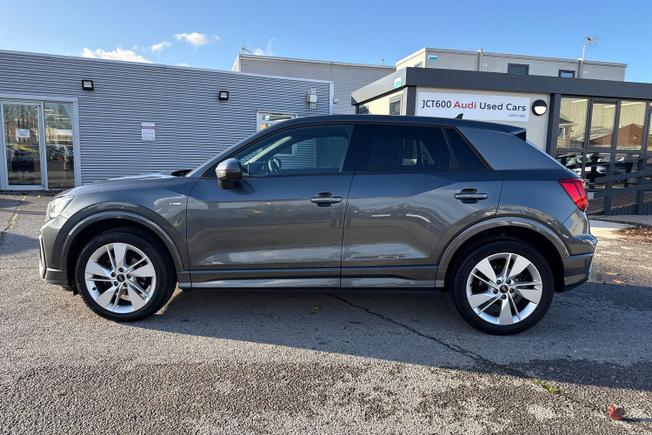 AUDI Q2 Photo 27
