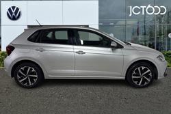 VOLKSWAGEN Polo Photo 4