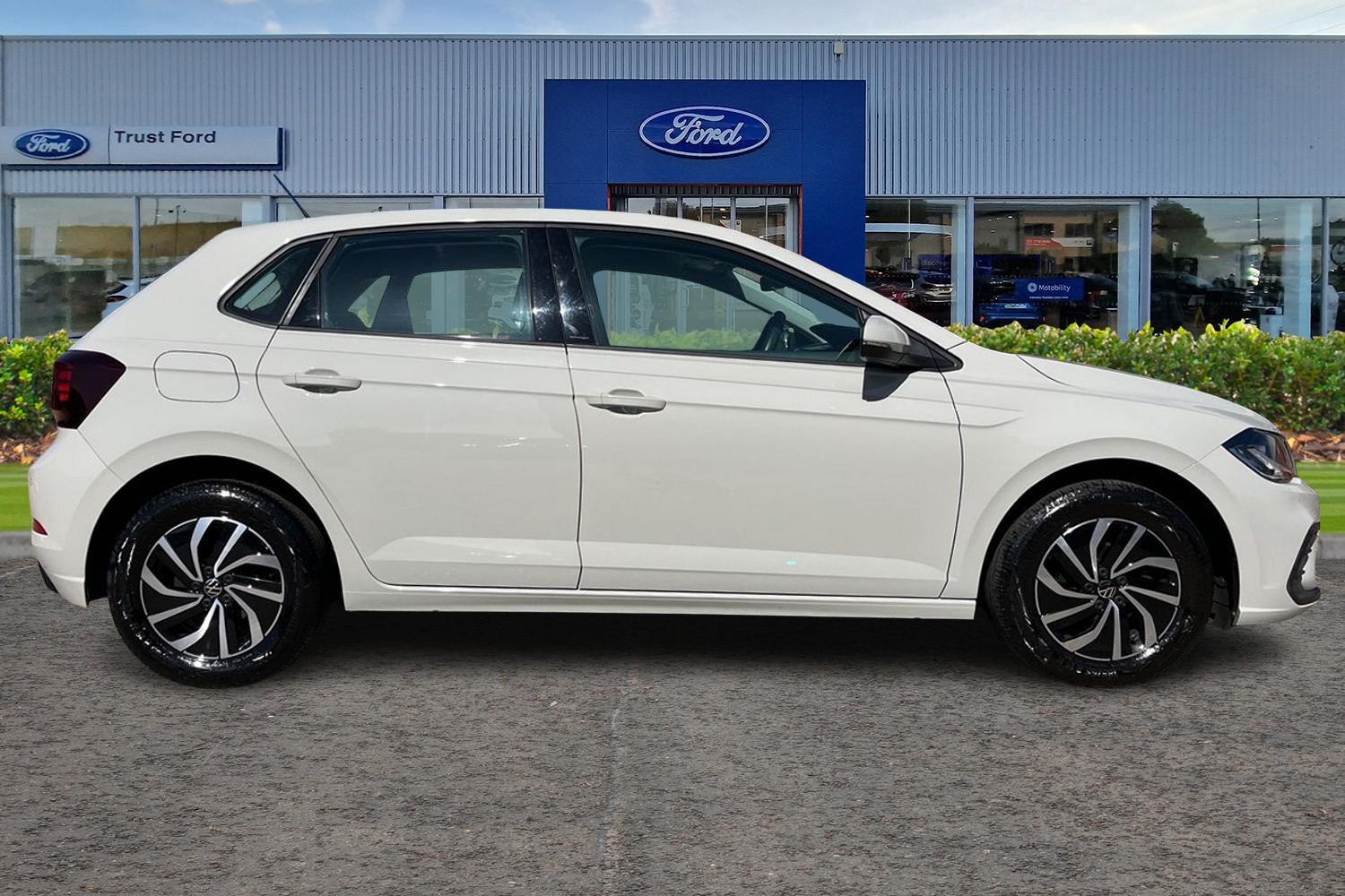 Volkswagen Polo Photo 2