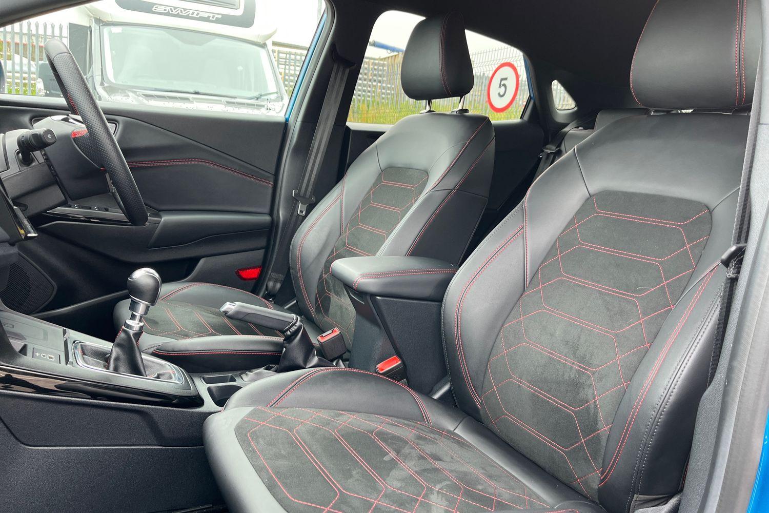 Ford PUMA Photo 18