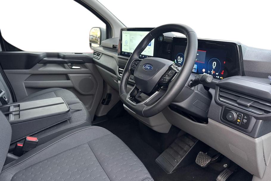 Used Ford TRANSIT CUSTOM WP25YZV 14