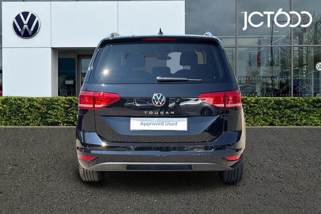 VOLKSWAGEN Touran Photo 7