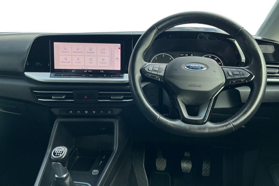 Ford TOURNEO CONNECT Photo autoimg-b9ea36af69353f5d0b1775fd9077351f57a47333.jpg