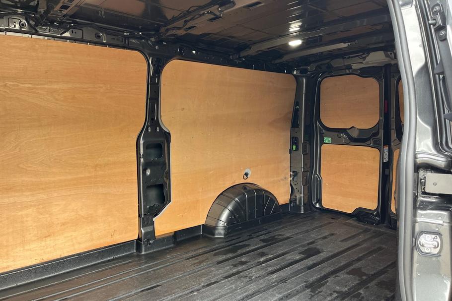 Used FORD TRANSIT CUSTOM WN75GKU 4