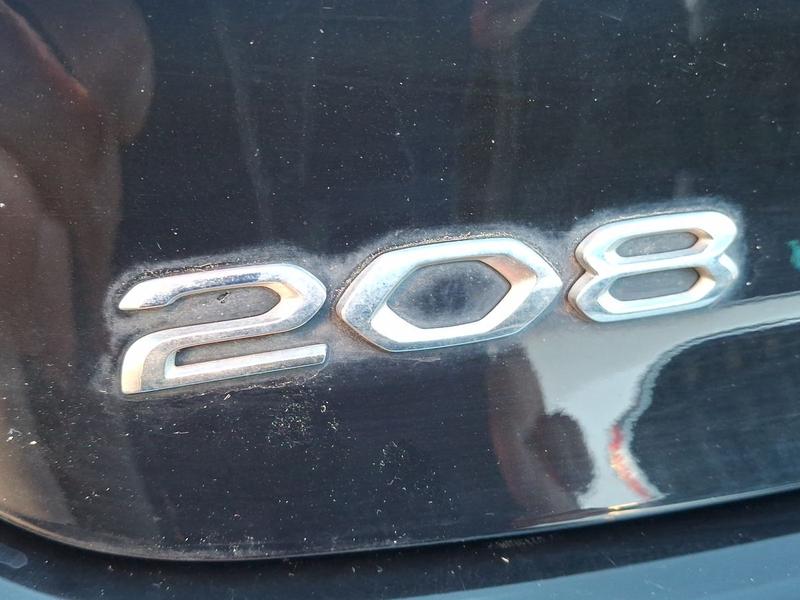 Used Peugeot 208 NV72LJX 27