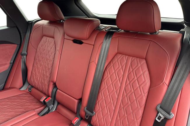 AUDI SQ5 Photo 9