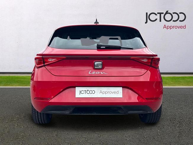 SEAT Leon Photo 7