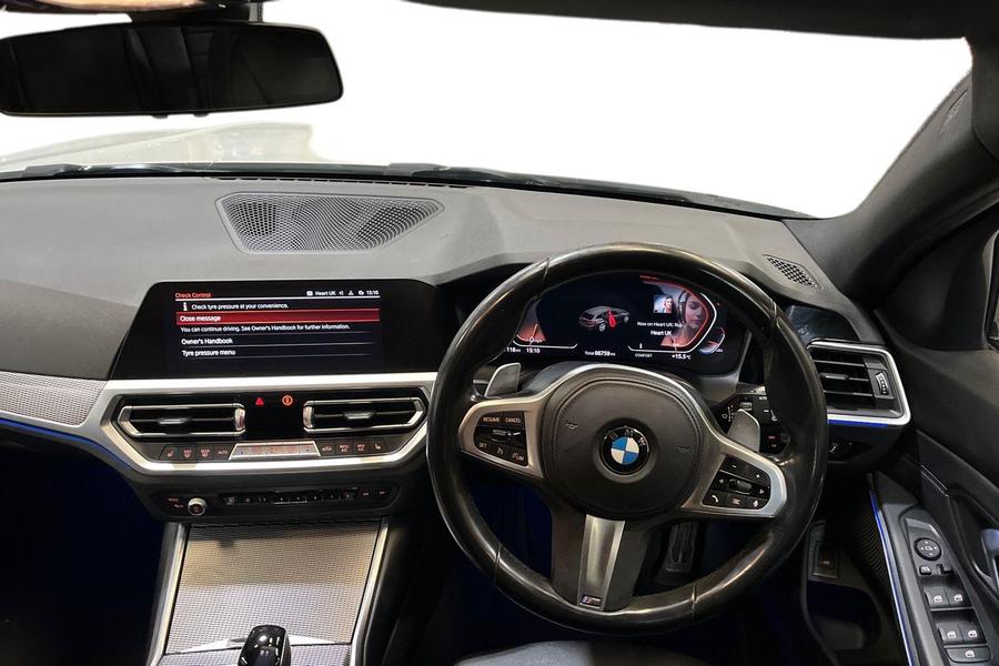 BMW 3 SERIES Photo autoimg-b9fd304c0569234dadd4364a607912047915585b.jpg