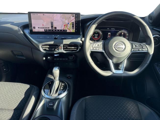 NISSAN Juke Photo 10