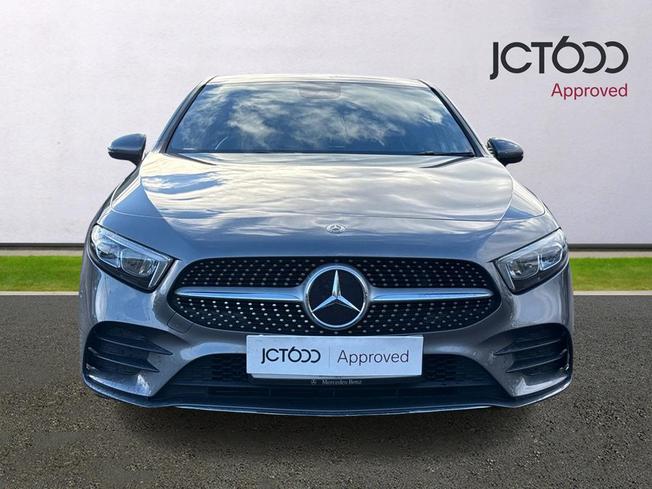 MERCEDES-BENZ A Class Photo 8