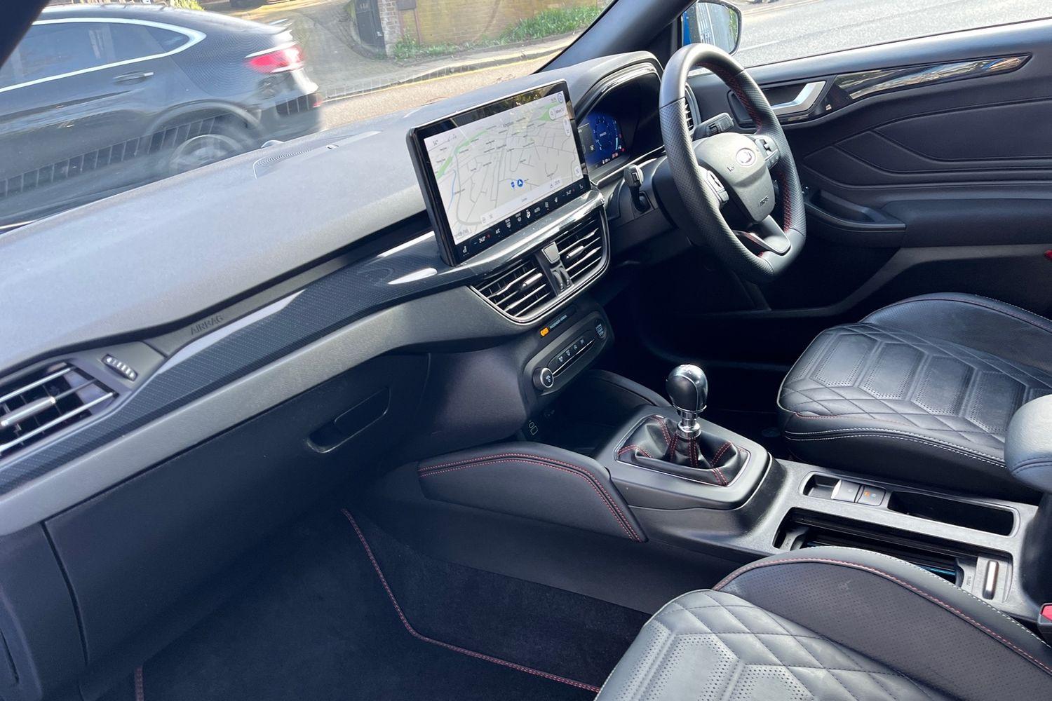 Ford Focus Photo 17