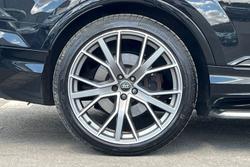 Audi Q7 Photo 5