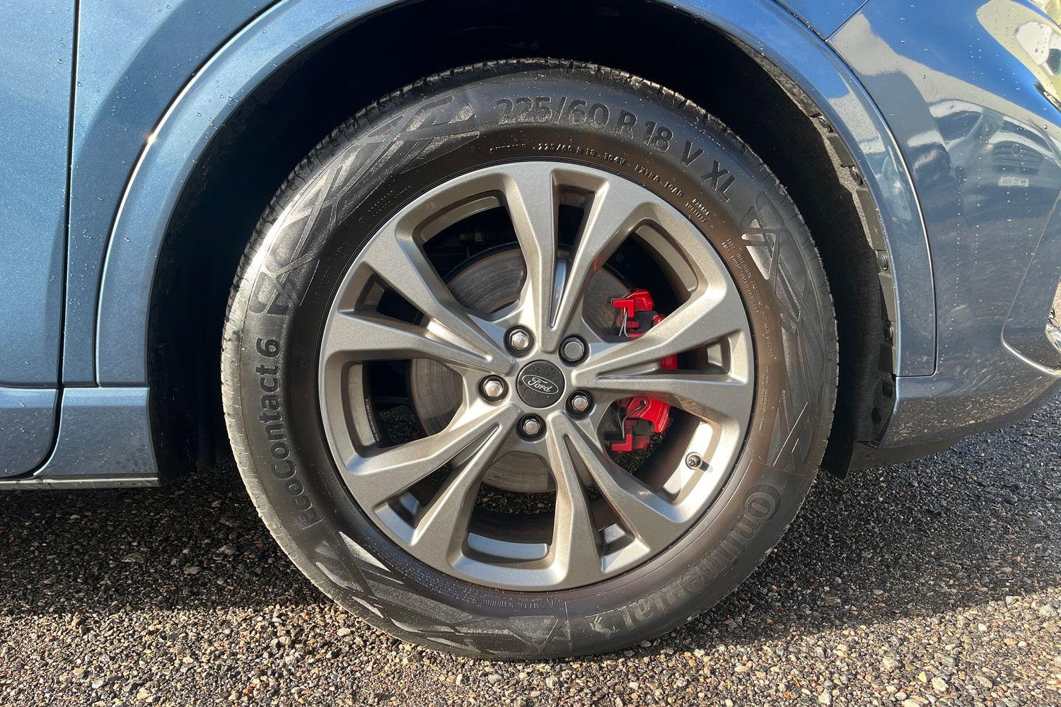 Ford KUGA Photo 28