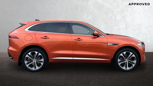 Jaguar F-PACE Photo autoimg-ba0aab40c3db2c2a1f189bfffe8929789de4fde5.jpg