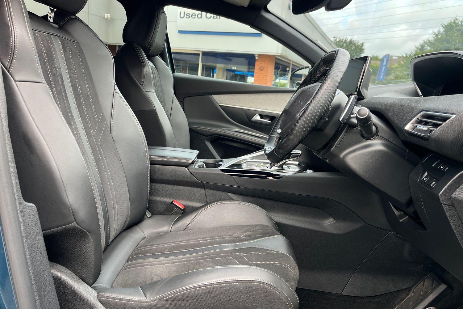 Peugeot 5008 Photo 16