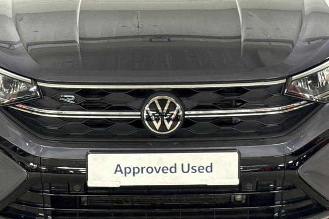 VOLKSWAGEN Taigo Photo 29