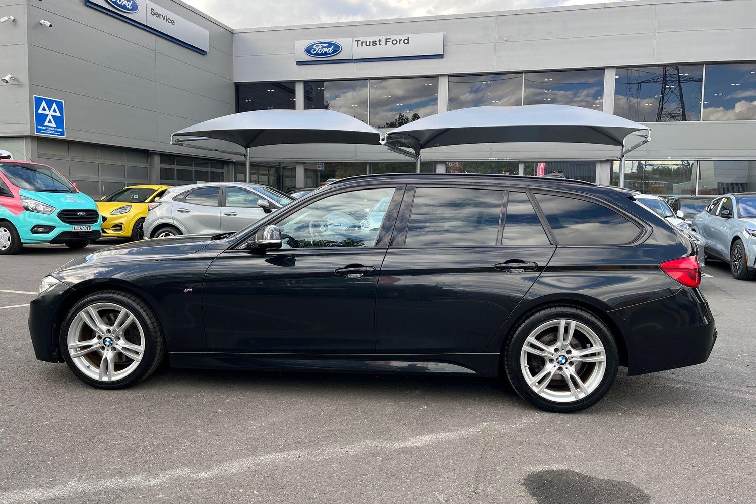 BMW 3 Series Photo 31